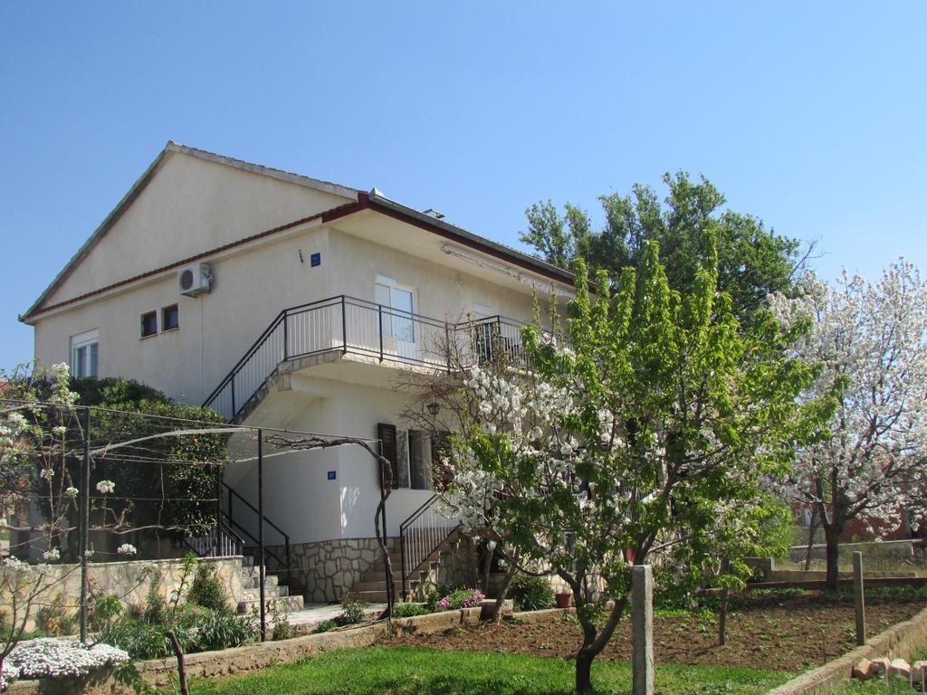 Apartments Jasen Maslenica Exteriér fotografie